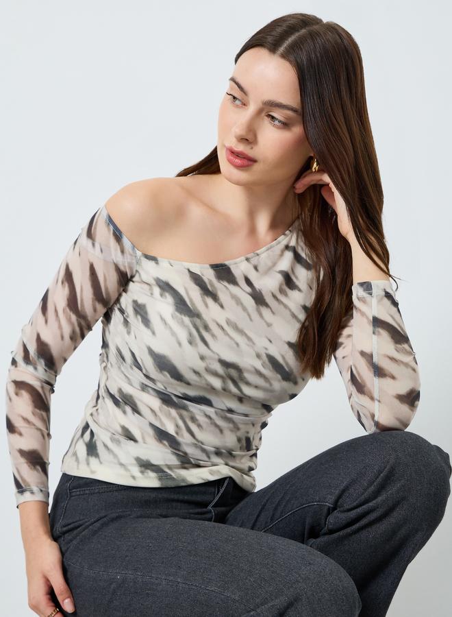 Styli Women Animal Print Fitted Knit Top - Image 3